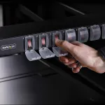 STARTECH-8NS8-RACK-MOUNT-PDU