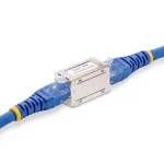STARTECH-IN-CAT6A-COUPLER-S1