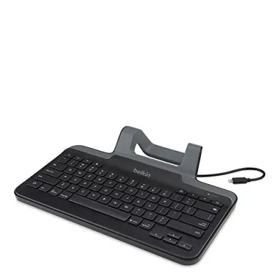 Belkin B2B130 - Belkin Wired Tablet Keyboard With Stand for iPad with Lightn