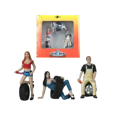 Motorhead Miniatures MH776 - Tire Brigade 3-Piece Figurine Set (1:24 Scale) by Motorhead