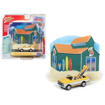 Johnny Lightning JLDR005-BLAZER - 1970 Chevrolet Blazer Convertible Pickup Truck Yellow and Wh