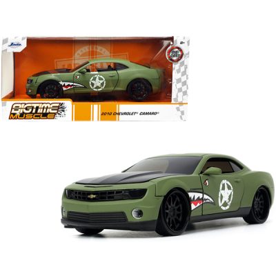 Jada Toys 33057 - 2010 Chevrolet Camaro Shark Matt Olive Green with Matt Black