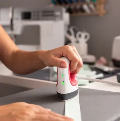 Cricut 2007468 - Cricut EasyPress Mini - Heat Transfer Tool