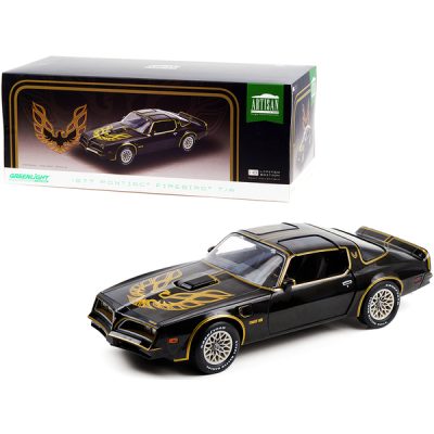 Greenlight 19098 - 1977 Pontiac Firebird TA Trans Am Starlite Black with Golden