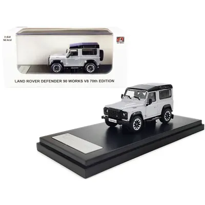 Lcd Models LCD64016s - Land Rover Defender 90 Works V8 Silver Metallic with Black T