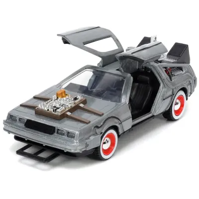 Jada Toys 32290 - DeLorean DMC (Time Machine) Brushed Metal Back to the Future