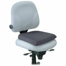 ACCO Brands KMW 82024 - Kensington Memory Foam Seat Rest - Black - 1 Each