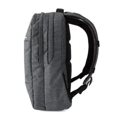 ONWARD BRANDS CL55569 - INCASE CITY BACKPACK