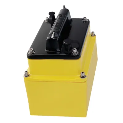 Airmar M265C-LH-MM - Airmar M265 Low-High Chirp 1KW In Hull Transducer