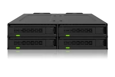 Icy Dock MB324V4P-B - EXPRESSCAGE 4-Bay U.2U.3 SSD Rack