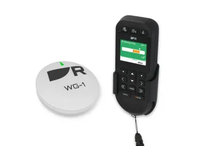 Raymarine E70718 - Raymarine RCU-1 Autopilot Remote Control Kit with WG-1