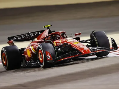 Looksmart LS18F1056 - Ferrari SF-24 55 Carlos Sainz 3rd Place Formula One F1 Bahra
