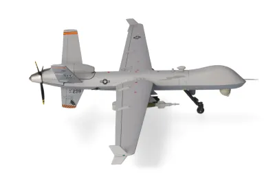 Herpa HE580892 - General Atomics MQ-9A Reaper Block 5 UAV York Air National G