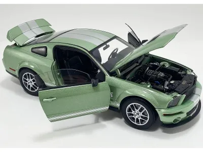 Acme SC18004 - 2007 Ford Shelby GT500 Lime Green Metallic with Silver Strip