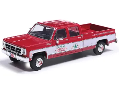 IXO IA64020 - 1976 GMC Sierra Grande K2500 Wideside Pickup Truck St. Nicks