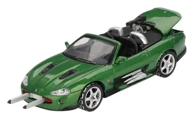 Mini GT MGT00908-007E - Jaguar XKR Green Metallic 007 James Bond Die Another Day (20