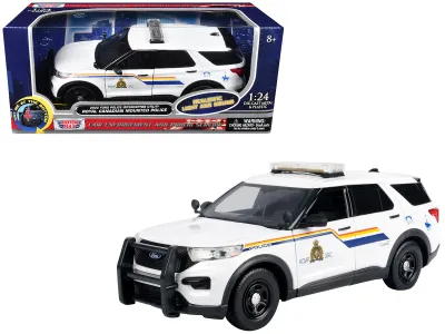 Motormax 79549W - 2022 Ford Police Interceptor Utility White Royal Canadian Mo