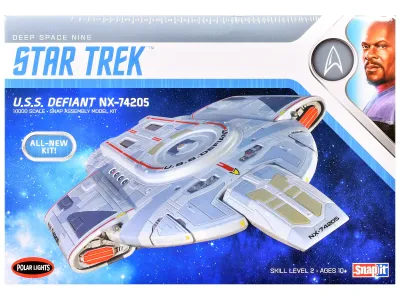 Polar POL952M - Skill 2 Snap Model Kit USS Defiant NX-74205 Starship Star Tr