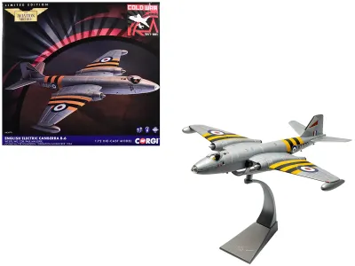 Corgi AA34711 - English Electric Canberra B.6 Aircraft WT370 Wg. Cdr. Paul M