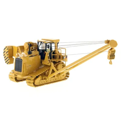 Diecast Masters 85272C - CAT Caterpillar 587T Pipelayer with Operator Core Classics S