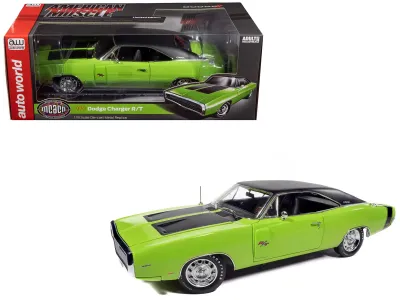Autoworld AMM1357 - 1970 Dodge Charger RT Muscle Car & Corvette Nationals (MCACN