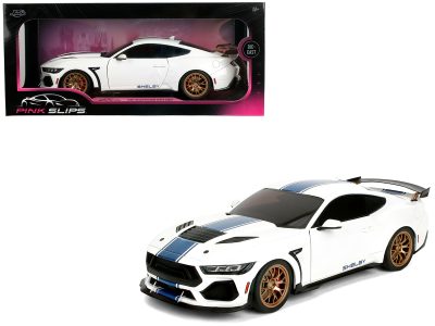 Jada Toys 36470 - Ford Mustang Shelby Super Snake White Metallic with Blue Str