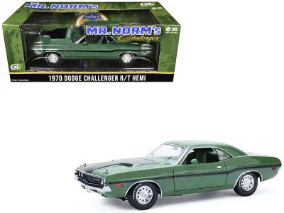 Greenlight 13700 - 1970 Dodge Challenger RT Hemi F8 Green with Black Stripes an