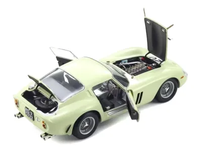 Kyosho KS08438E - Ferrari 250 GTO 20 Innes Ireland - Masten Gregory 24 Hours o