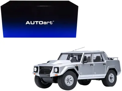 Autoart 74553 - Lamborghini LM002 Argento Silver Metallic with White Interio
