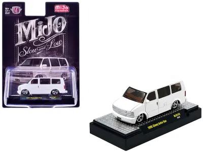 M2 31500-MJS103 - 1995 Chevrolet Astro Van Slow & Low White Limited Edition to
