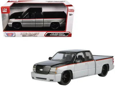 Motormax 79039-SLBK - 2006 Chevrolet Silverado Custom Pickup Truck Silver Metallic