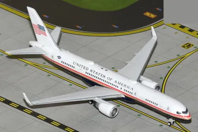 GeminiJets GJAFO2434 - Boeing C-32A Transport Aircraft Air Force Two - United State