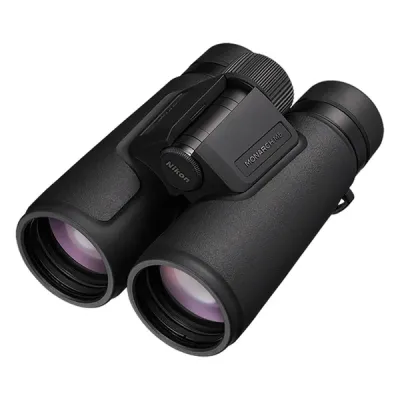 Nikon 16767 - MONARCH M5 8X42